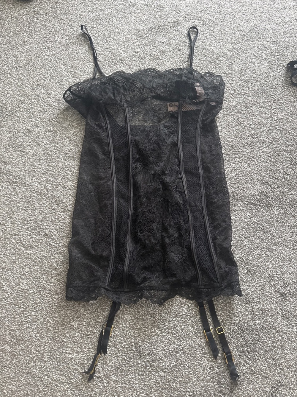 Victoria’s Secret black lace lace up slip size small NWT